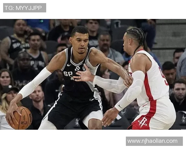 2021年1月15日火箭队与马刺队精彩对决全场回放视频回顾分析