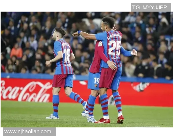 西甲激战巴萨迎战皇家社会争夺三分荣耀之战